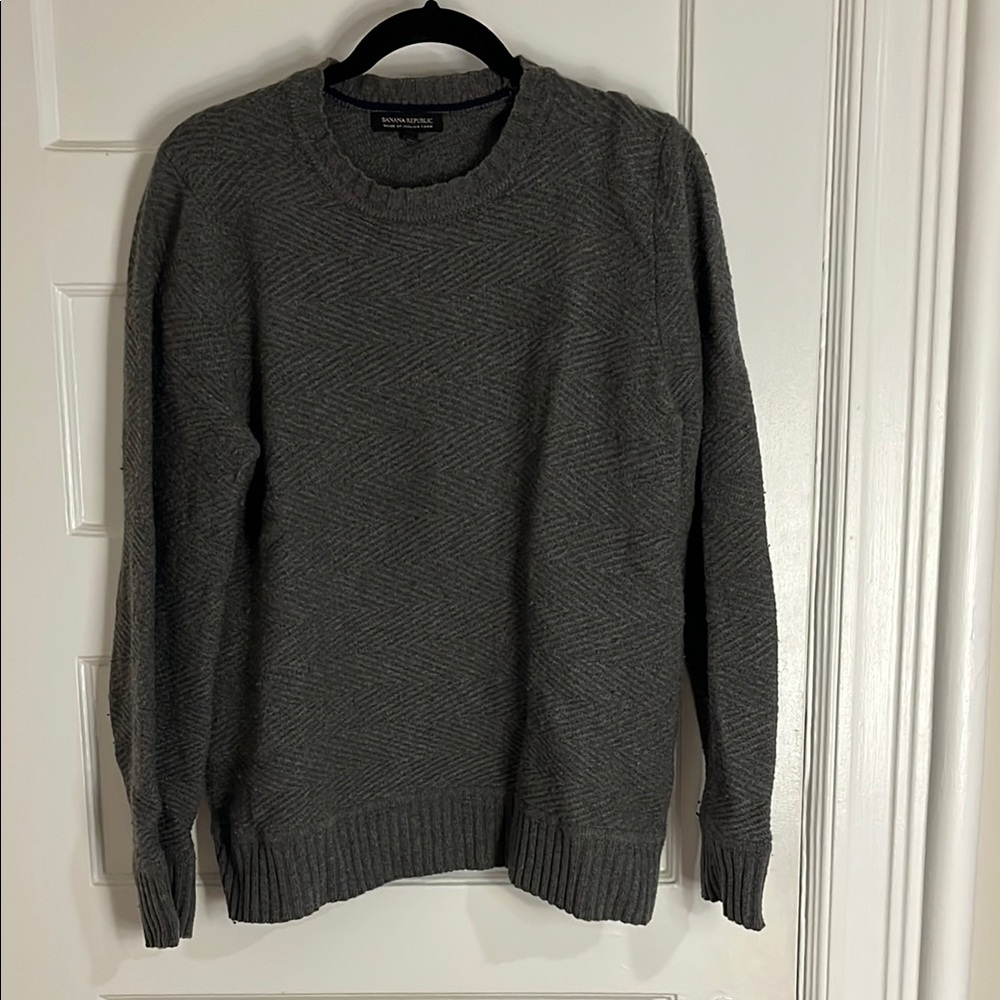 Banana Republic Gray Crewneck Sweater